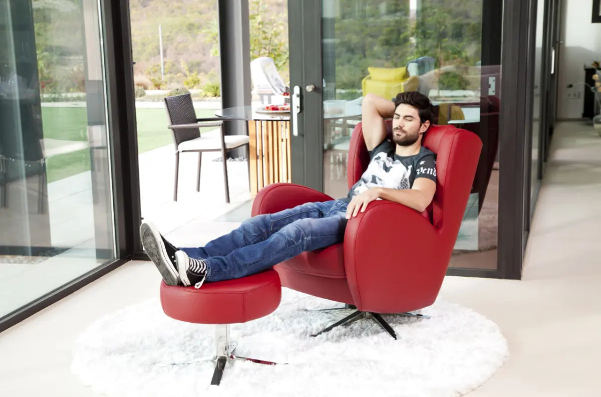 Fama Romeo Armchair