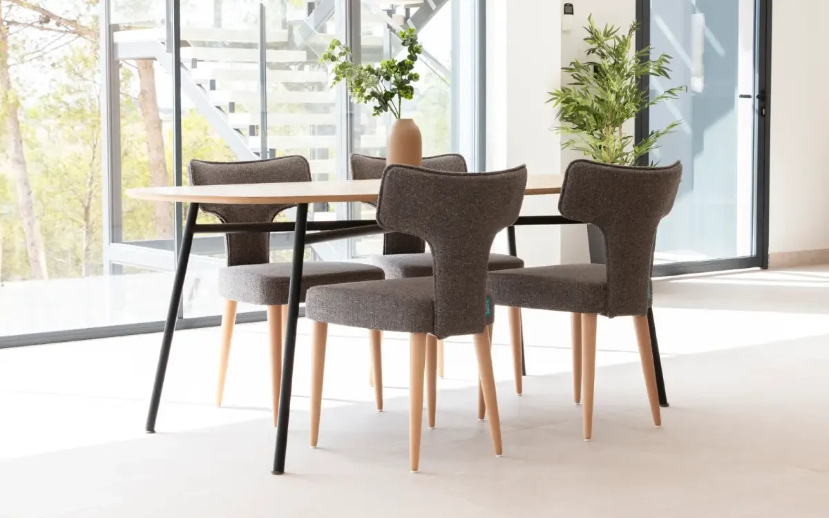 Fama Mili & Lalo Dining Chair