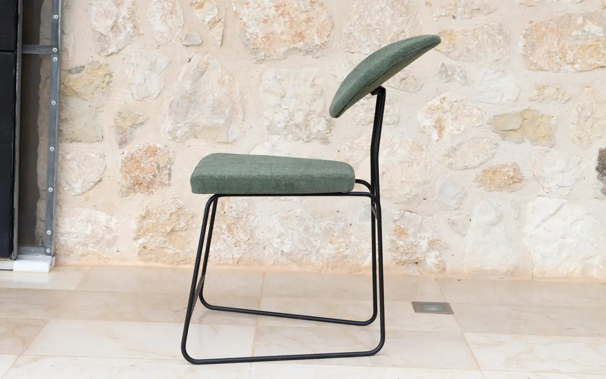 Fama Planet One Chair