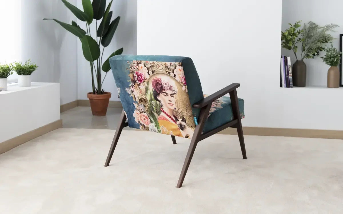 Fama Ariel Armchair