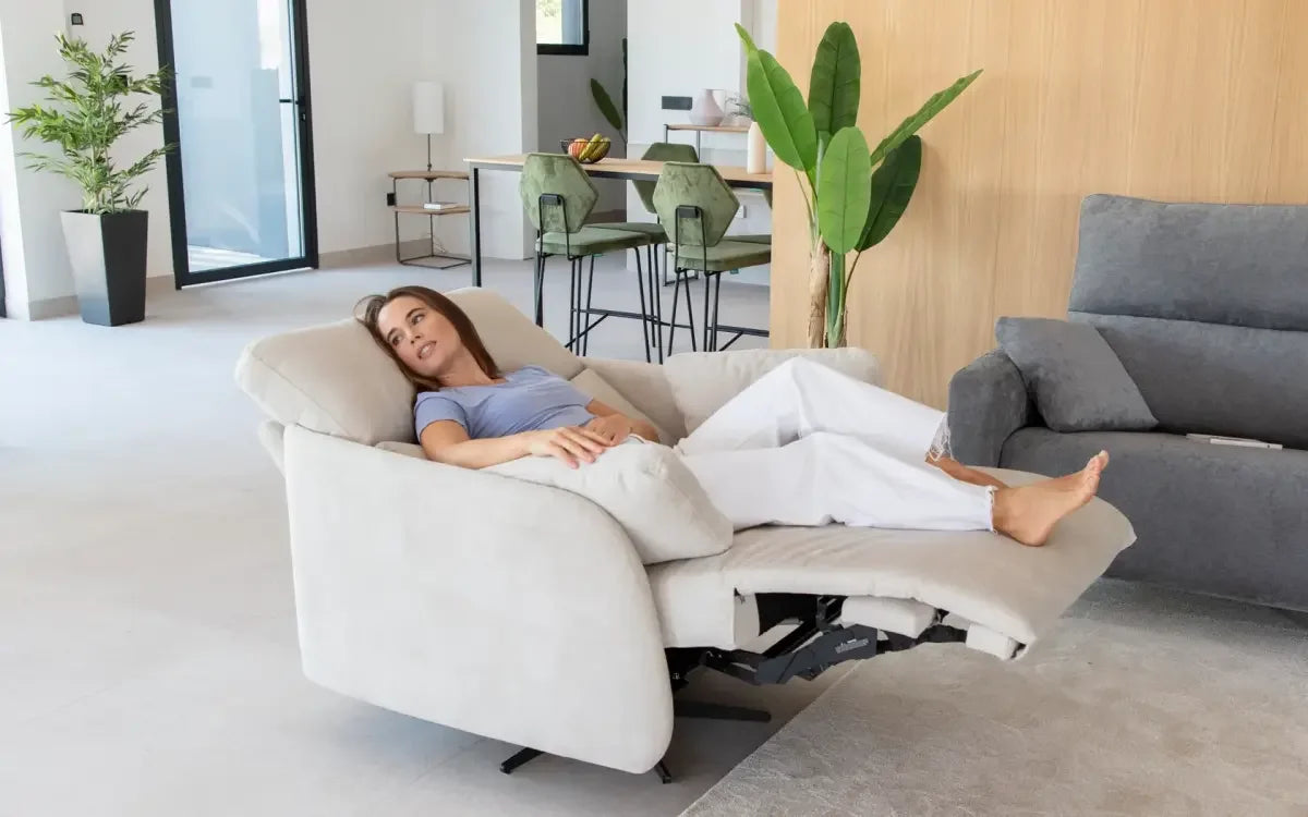 Fama Adan Recliner Armchair