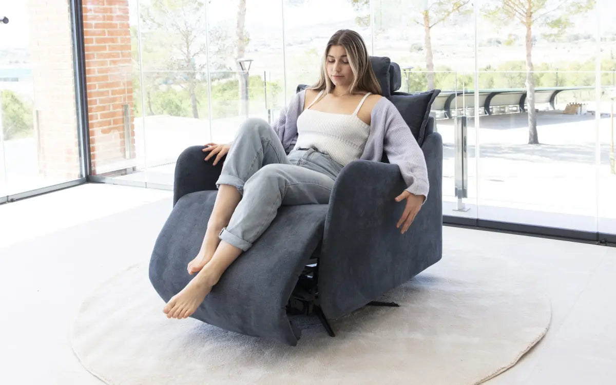 Fama Abel Armchair