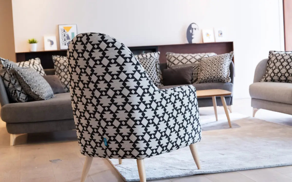 Fama Miranda Armchair