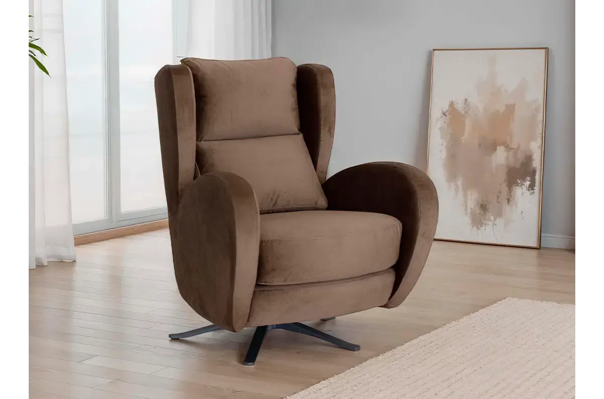 Fama Romeo Armchair