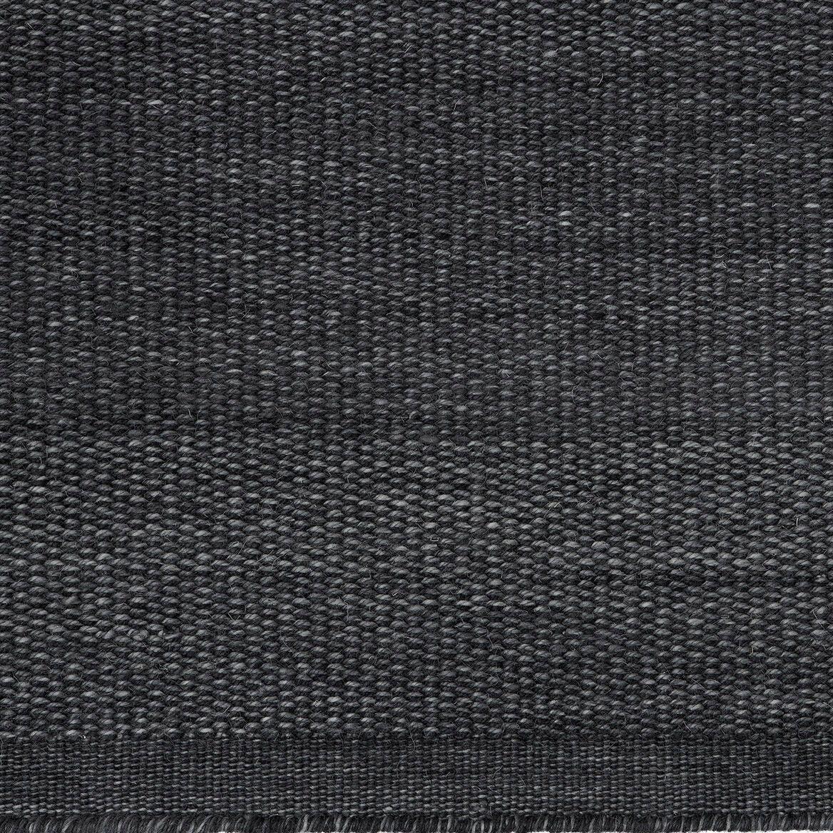 Fabula Bellis Rugs