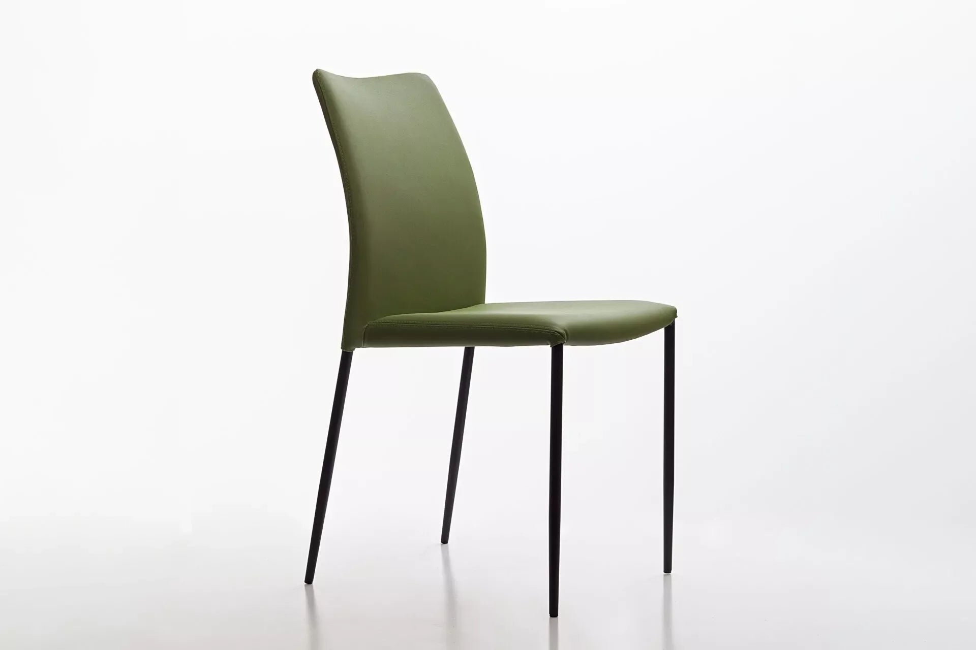 Peressini Pola Chair