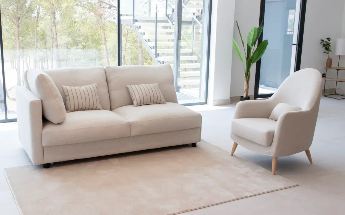 Fama Miranda Armchair
