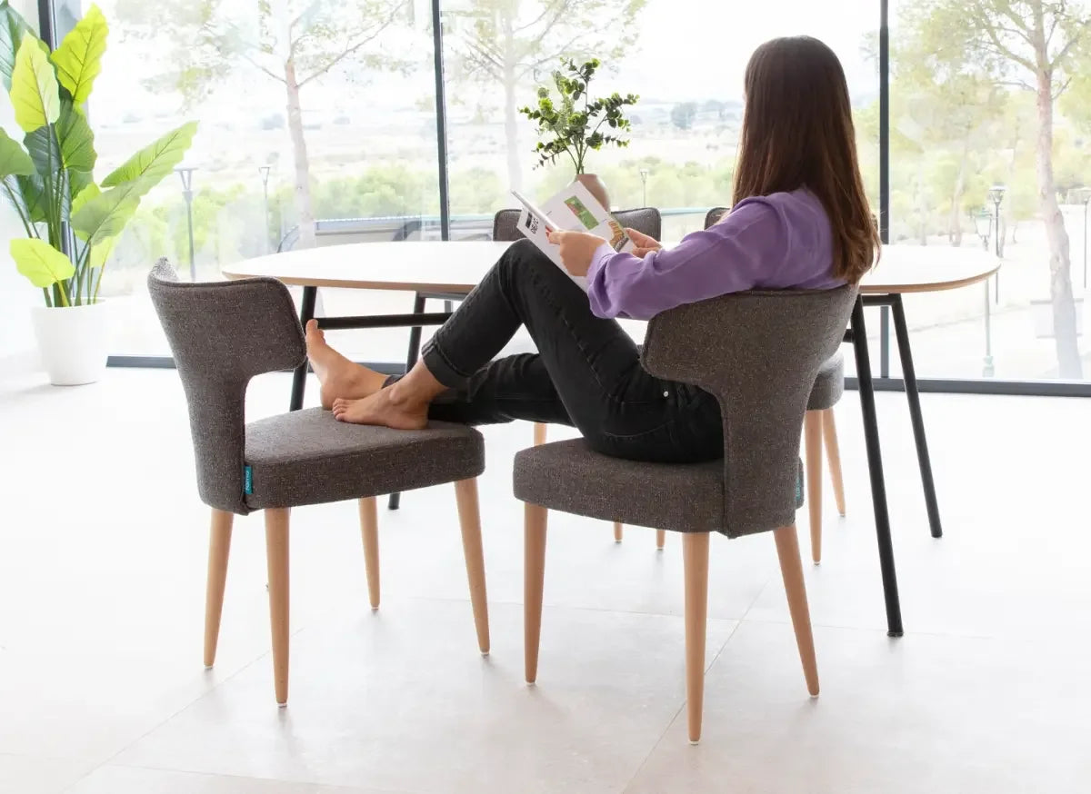 Fama Mili & Lalo Dining Chair