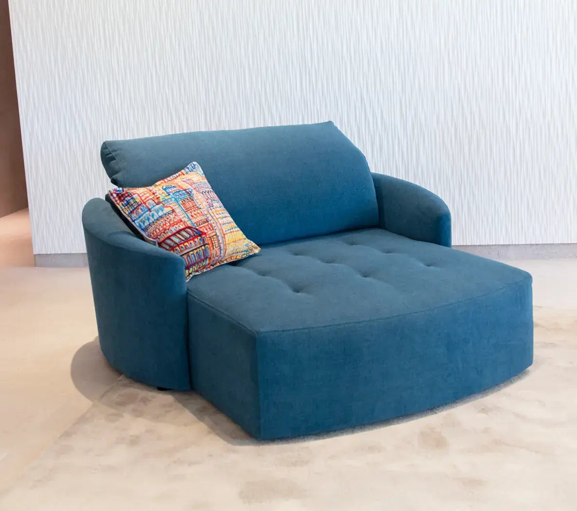 Fama Paradis Moon Armchair Bed