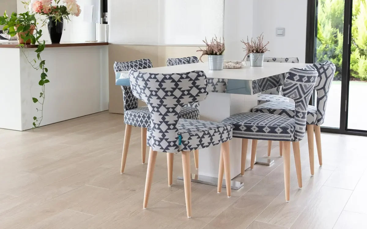 Fama Mili & Lalo Dining Chair