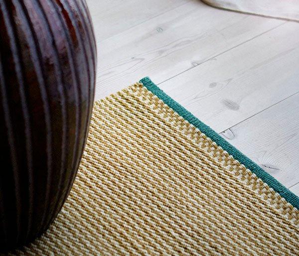 Fabula Daisy Rug - Fellini Home Ltd