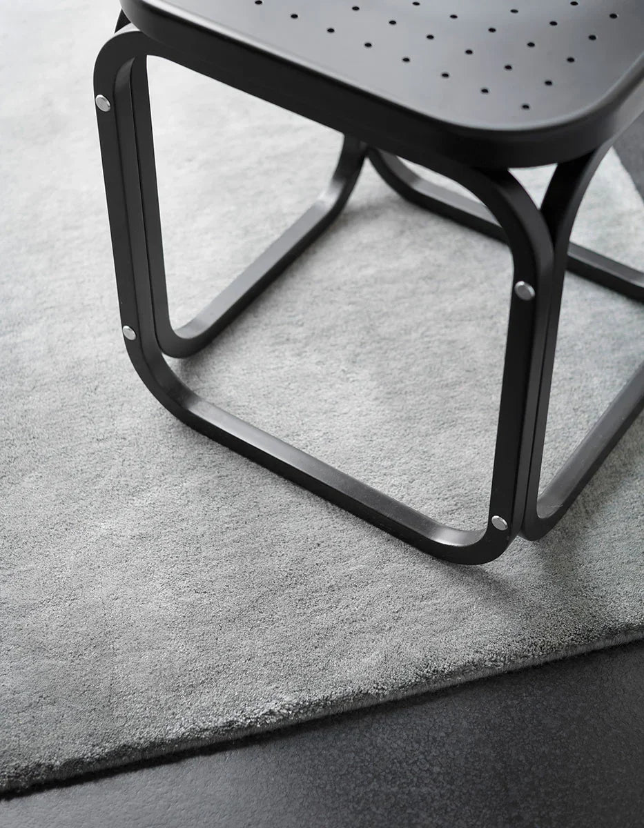 Fabula Ask Rug
