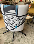 Fama Peque Swivel Chair