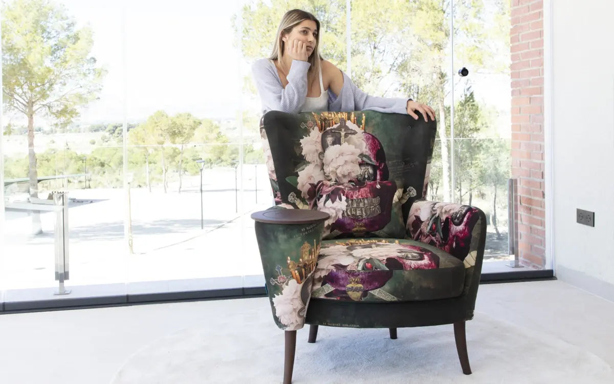 Fama Christie Armchair