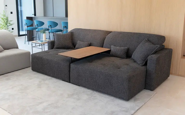 Fama Paradis Table