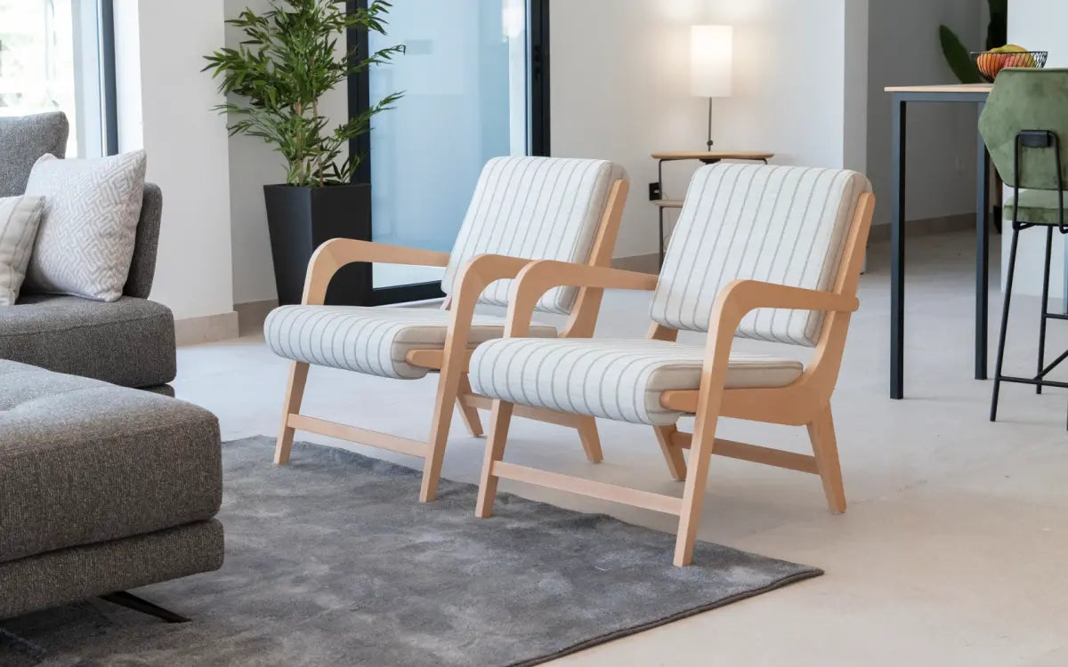 Fama Boomerang Armchair