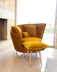 Fama Volta Swivel Armchair