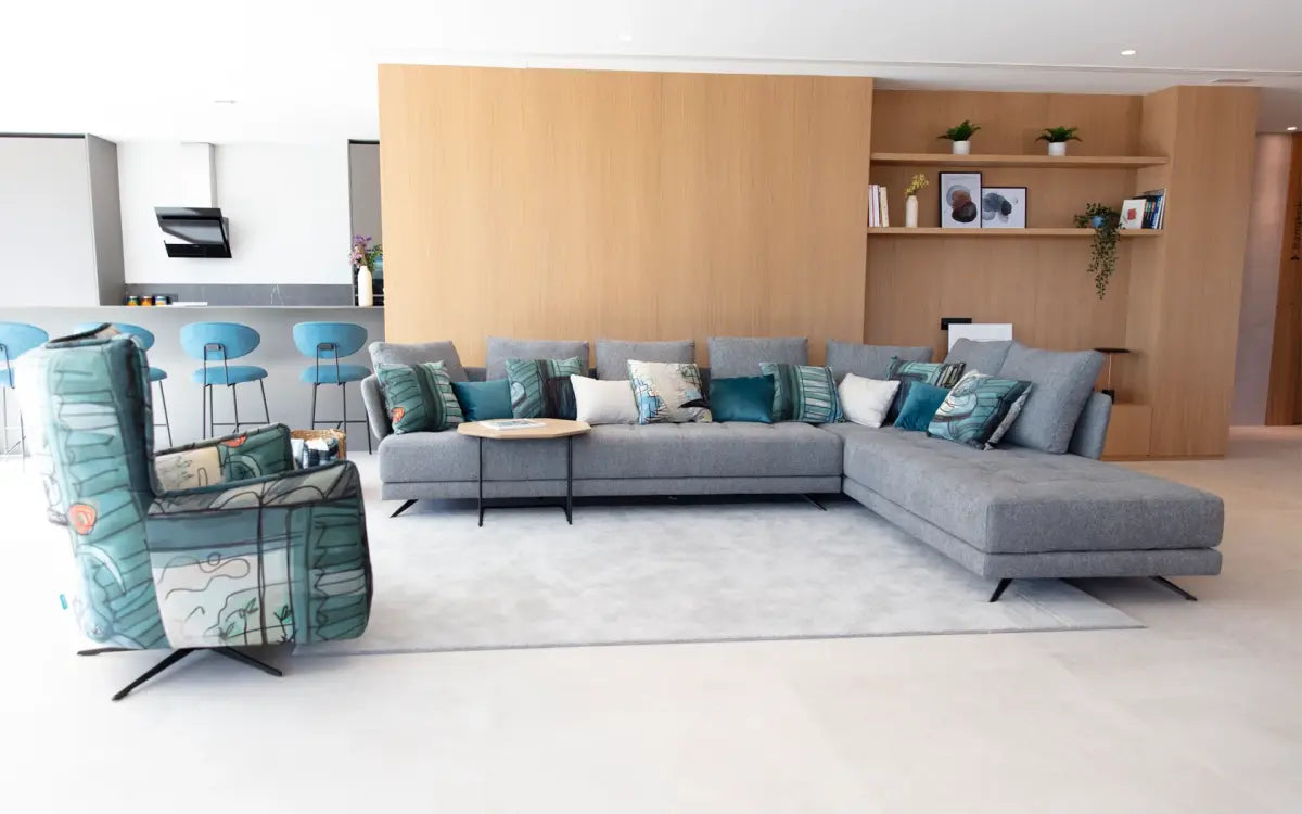 Fama Pacific Sofa