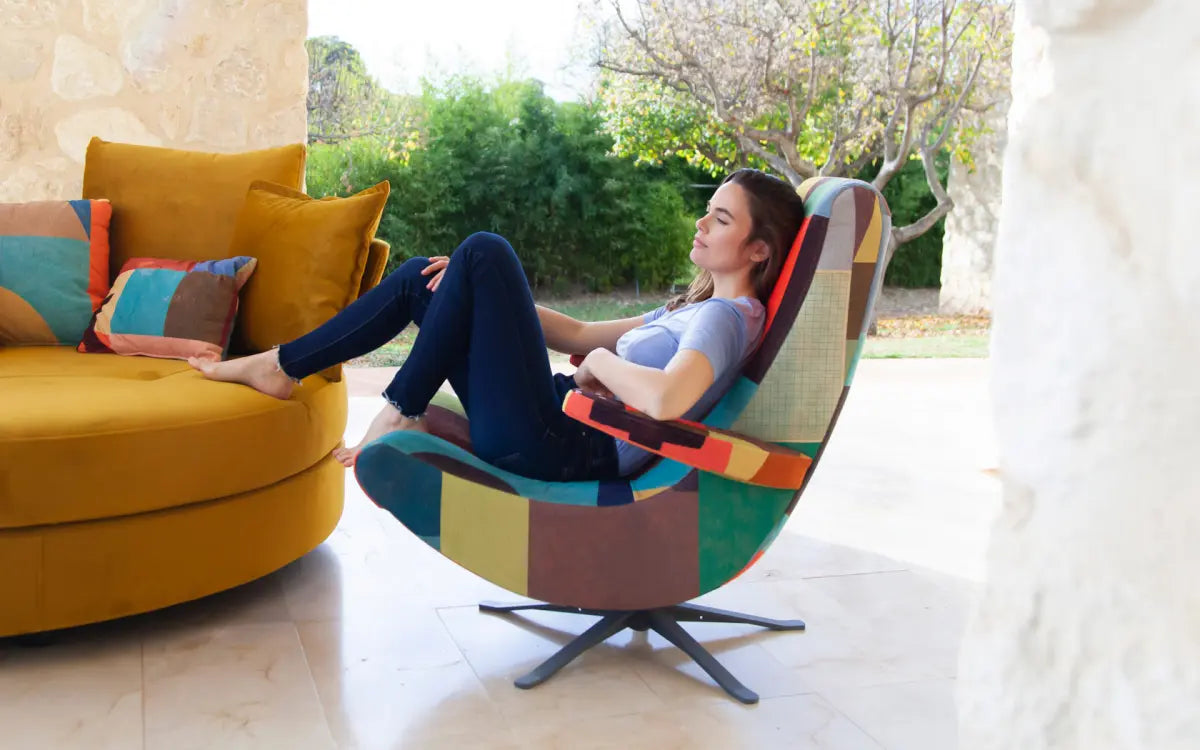 Fama Swing Armchair