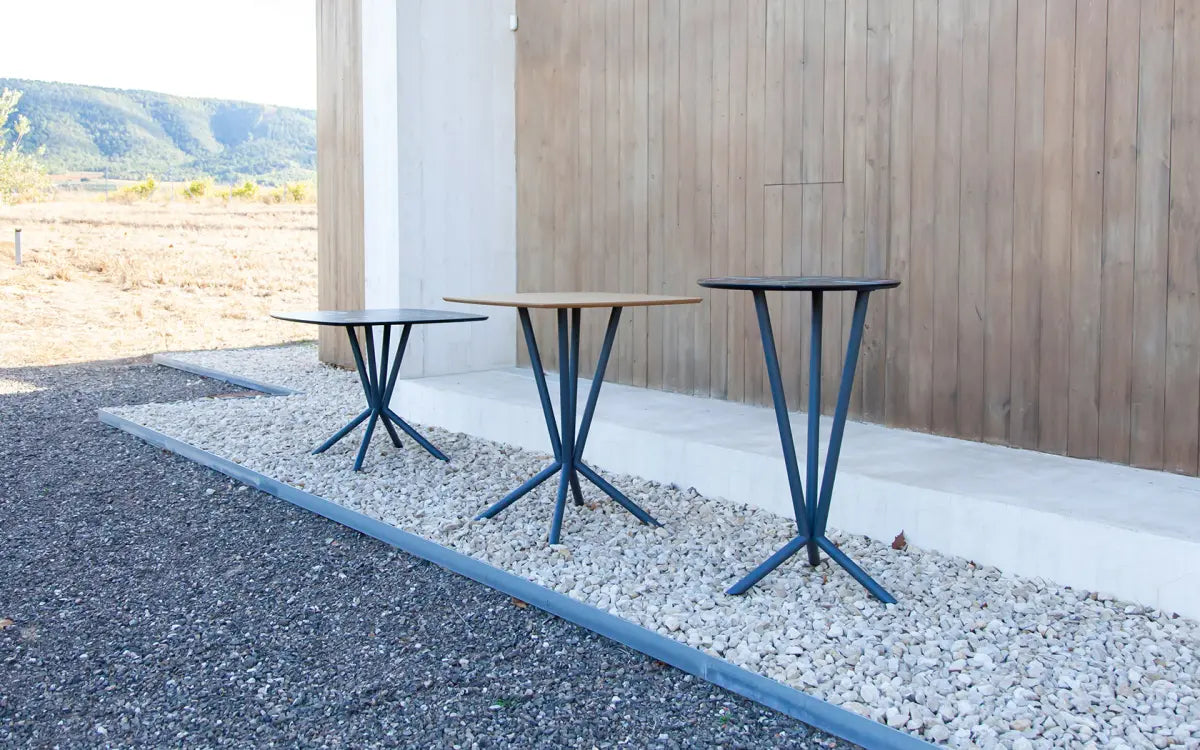 Fama Duncan Tables With Metal Base