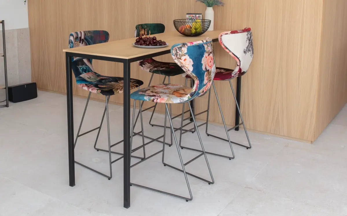 Fama Burt Chair