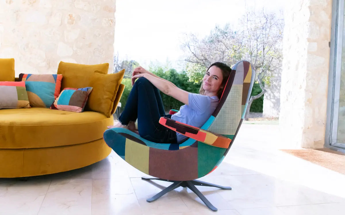 Fama Swing Armchair