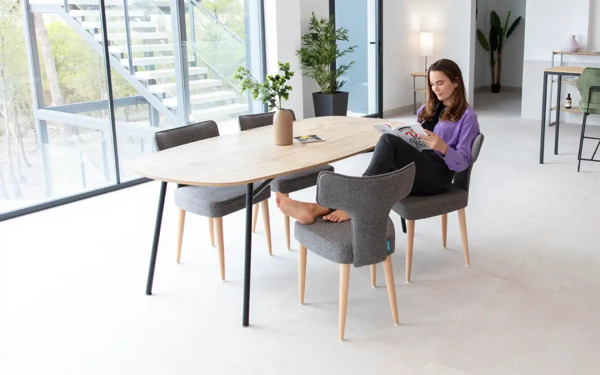 Fama Minos Dining Table