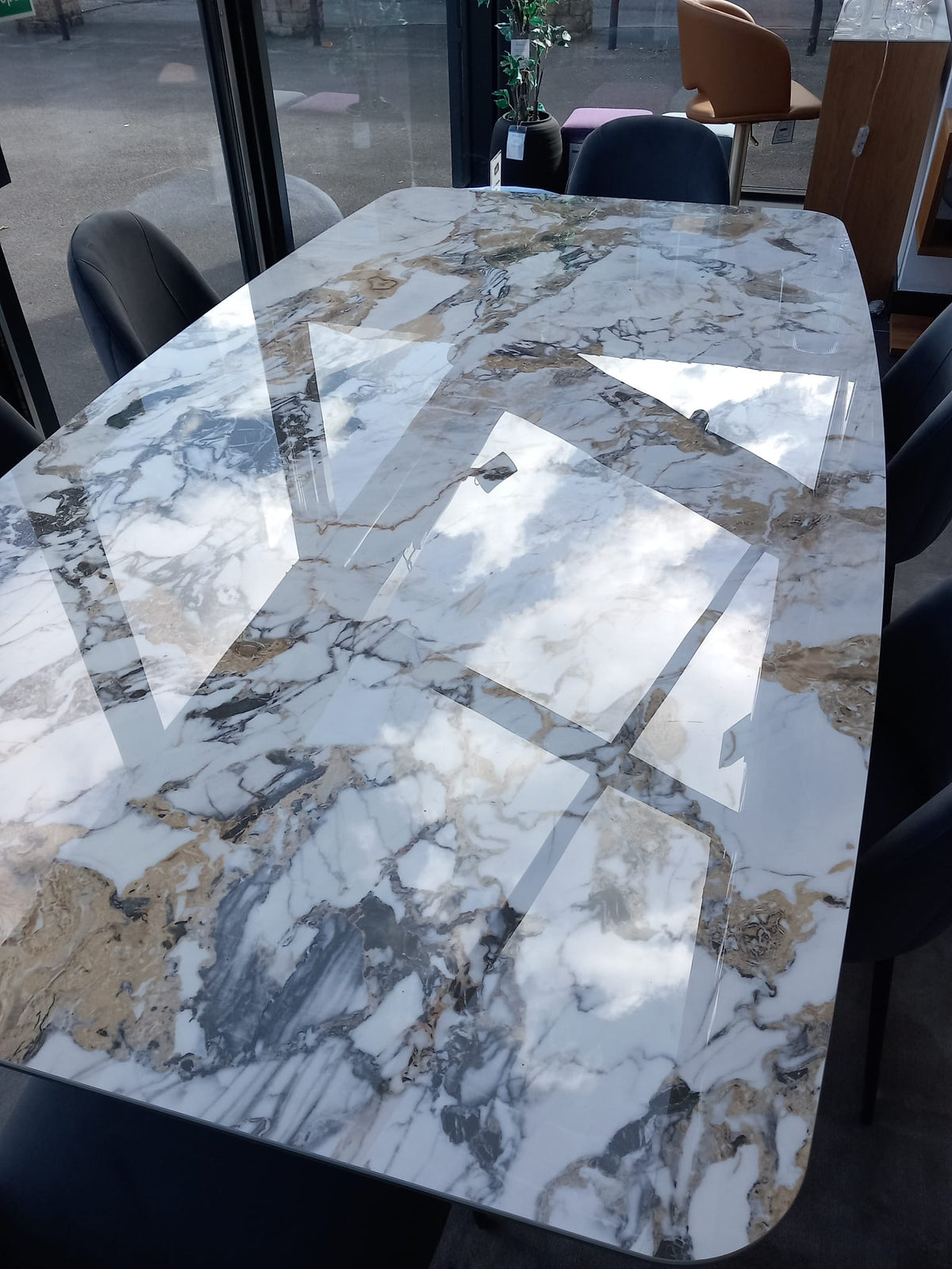 Tomasella Porticello Dining Table - Ex - Display 1 only