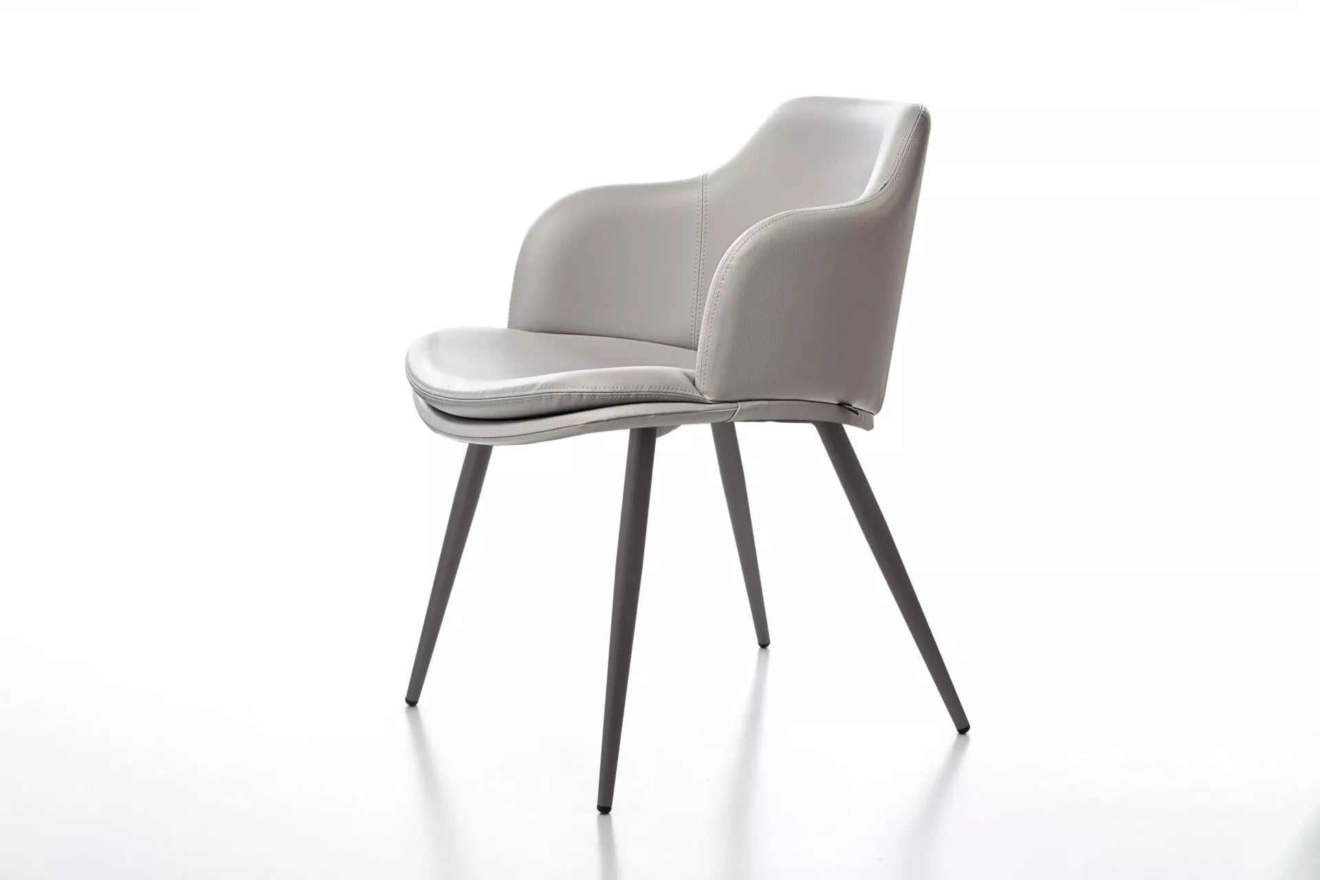 Peressini Glamour PC Chair