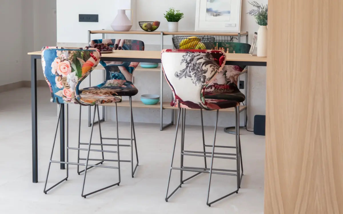 Fama Burt Stool and Chair
