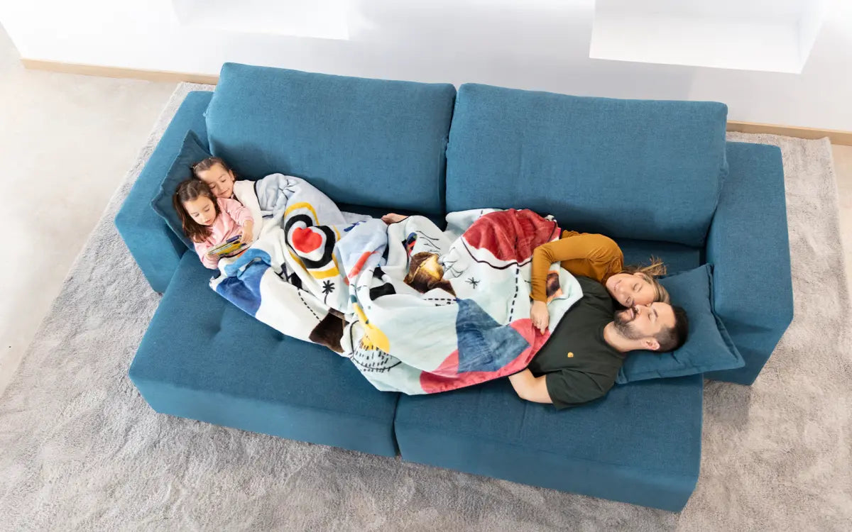 Fama Paradis Sofa