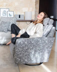 Fama Bonne Armchair