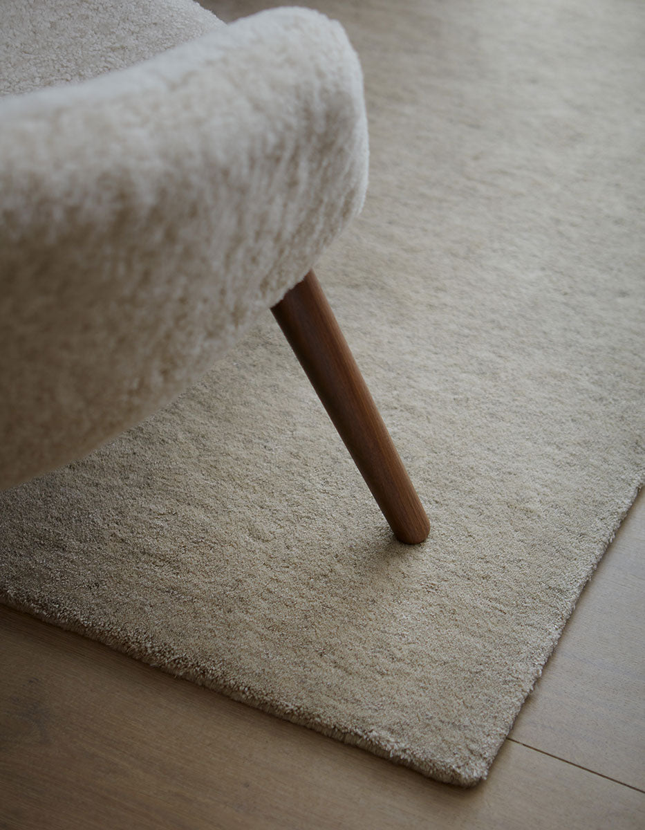 Fabula Ask Rug