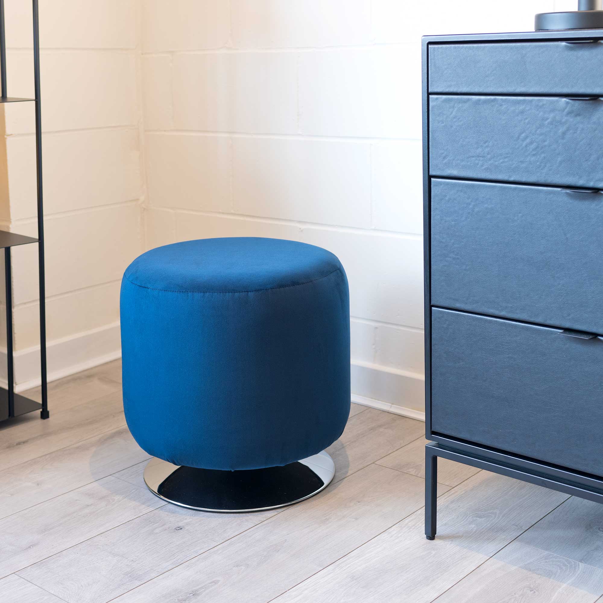 Fellini Home Bespoke Round Swivel Drum Stool