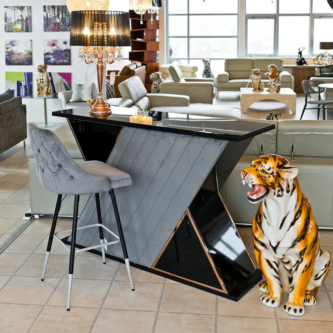 Fellini Home Colorado Home Bar